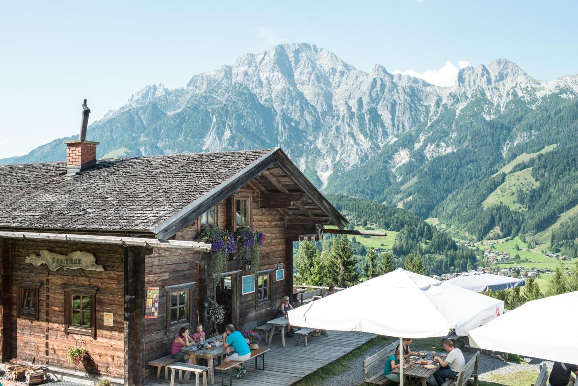 Hotel Der Loewe Lebe Frei Leogang Exterior photo